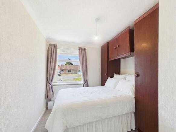 3 bed Semi-Detached Bungalow for sale Image 6