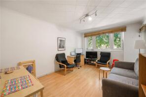 18, Barnabas House, Central Street, London EC1V 8BY