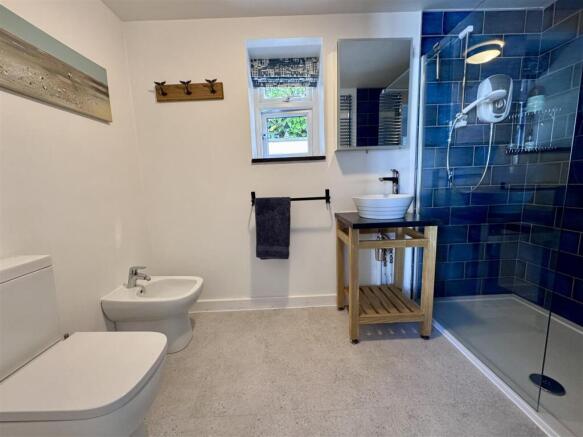 En-Suite Shower Room/WC