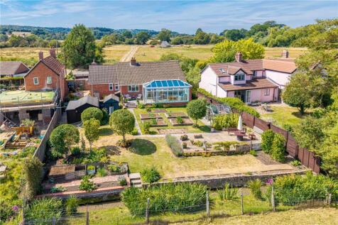 The Green, Great Cheverell, Devizes, Wiltshire, SN10