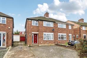 31, Warren Drive, Ruislip HA4 9RD