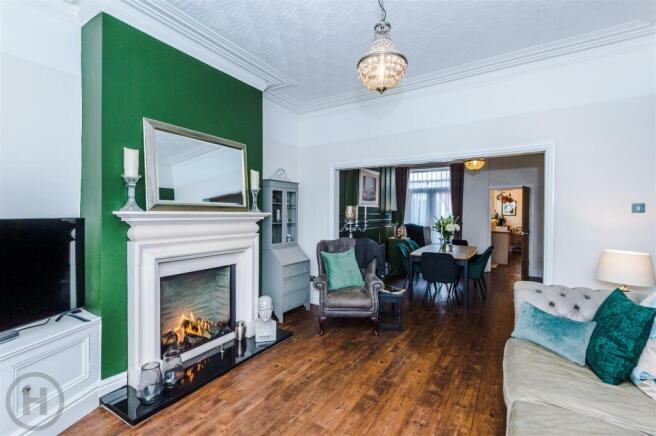 Lounge (4).jpg