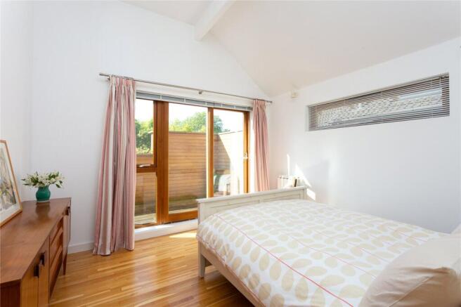 3 bed Detached for sale Image 11