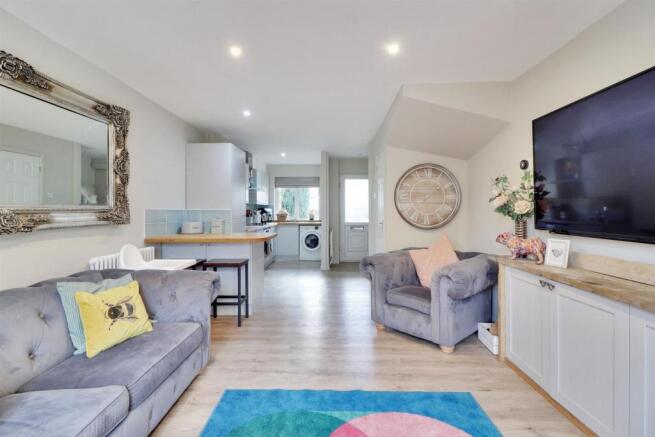 Sitting Room to Kitchen.jpg