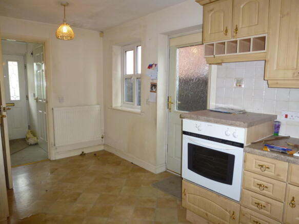 Kitchen Pic 2
