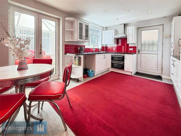 3 bed Detached for sale Image 4