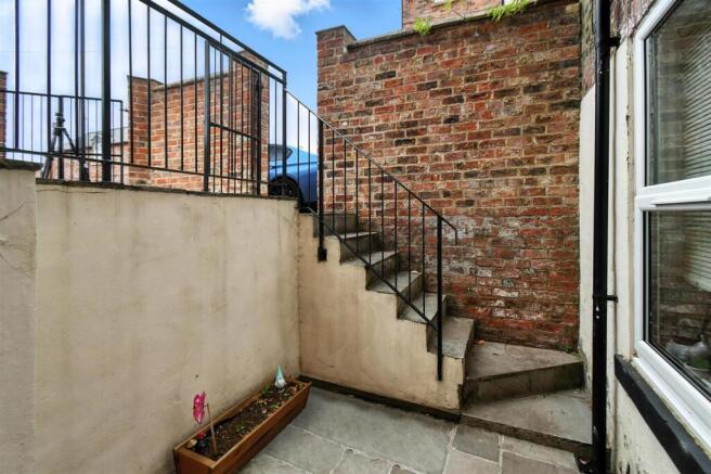 1 bed Apartment for sale Image 11