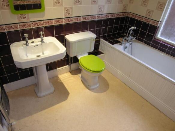 Photo 10