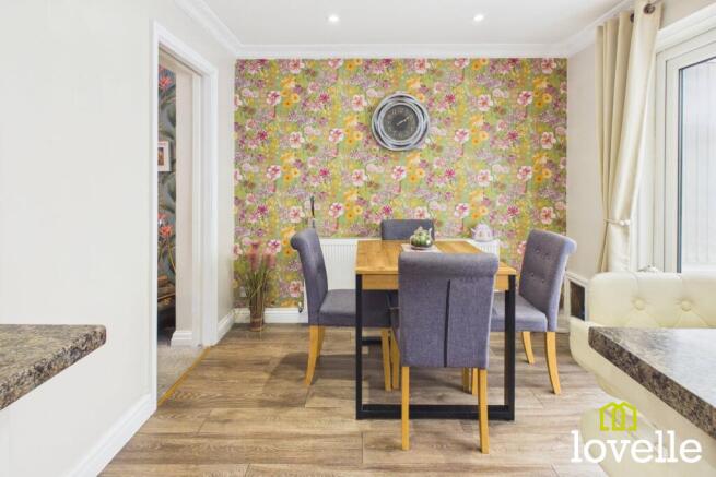 3 bed Detached for sale Image 10