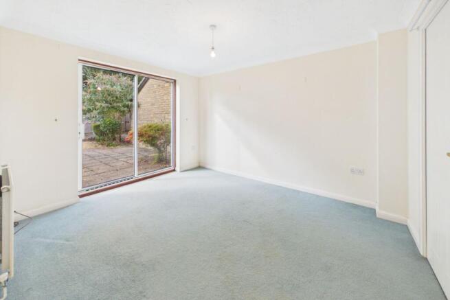 Webb Close, Oundle, Peterborough, Northamptonshire, PE8 photo 4