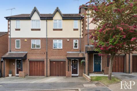 Littlebrook Avenue, Slough