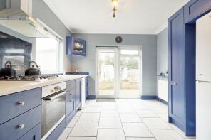 37, Leighfields Road, Eastwood SS9 5NS