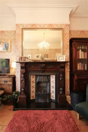 4 bed Detached for sale Image 6