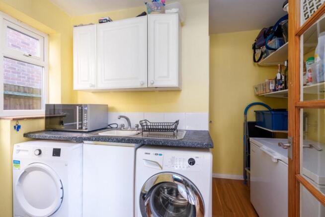 54 Elmstone Road utility room.jpg