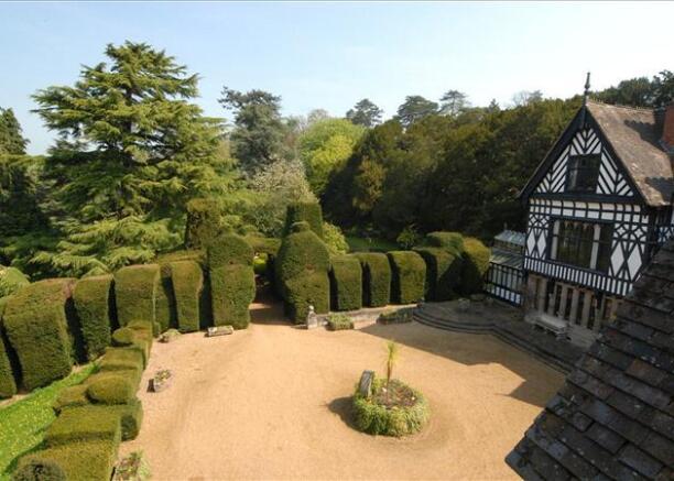Fine Topiary