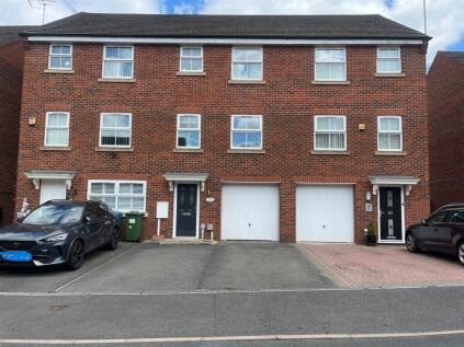 Lupin Drive, Huntington, Cannock