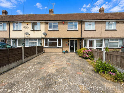 St. Andrews Avenue, Hornchurch, RM12