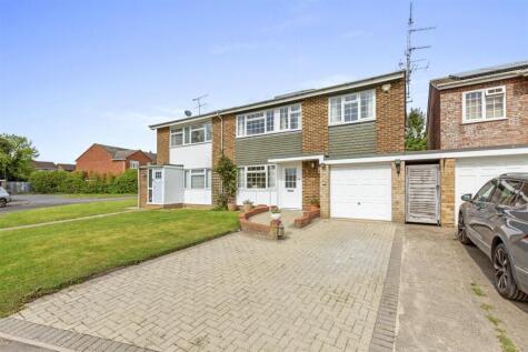 Wellfield, Hazlemere