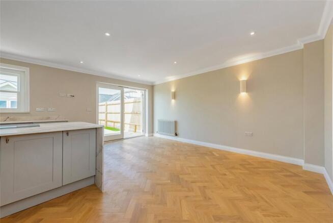 Kitchen/Breakfast Rm