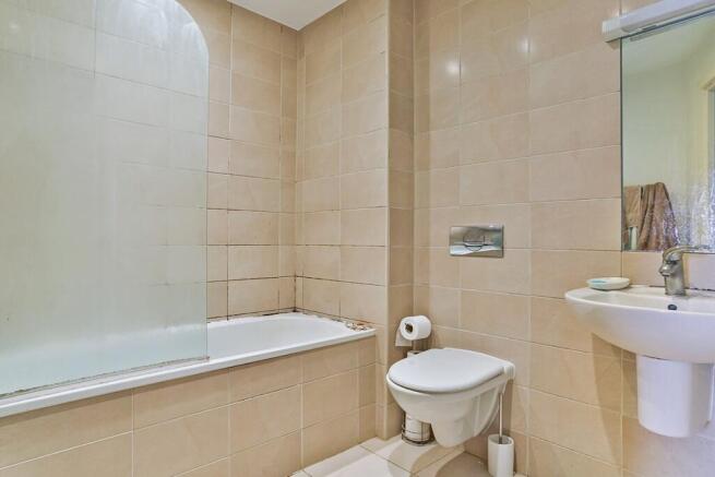 1 bed Apartment for sale Image 8