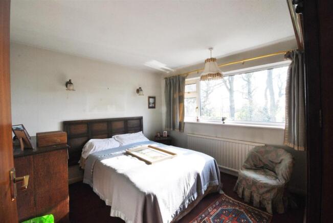 bed 3 .JPG