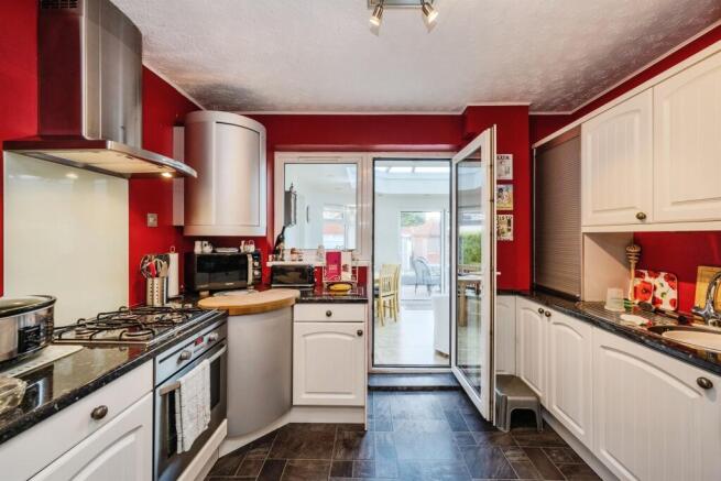 Ashwood Drive, Pontardawe, SWANSEA photo 4
