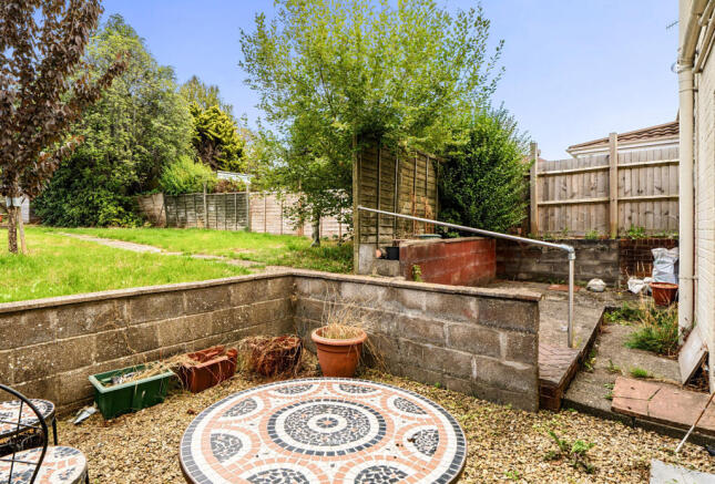 Grove Leaze, Shirehampton, Bristol, Somerset, BS11 photo 4