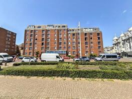 Flat 2, 35 37 Marina Court, Marina, Bexhill-on-sea TN40 1BW