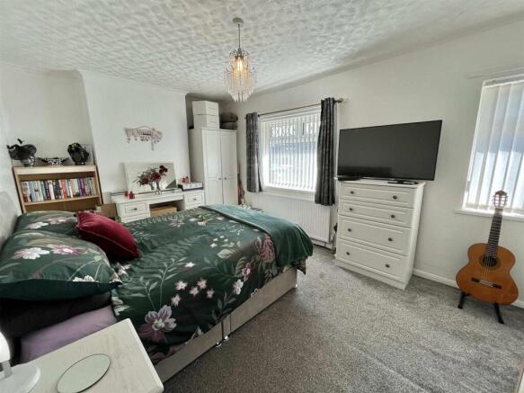 bed room 1.jpeg