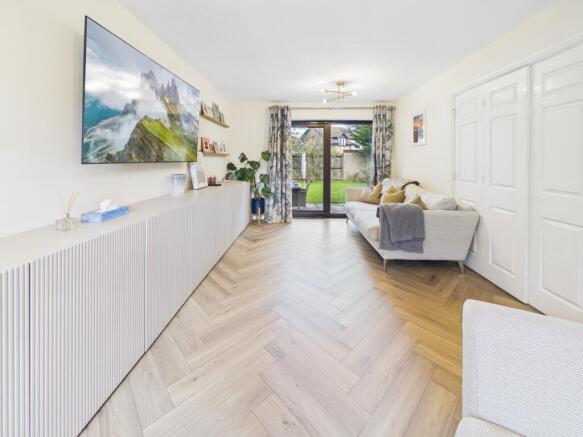 Timsbury Court, Oakwood photo 4