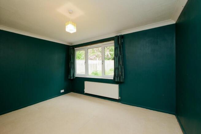 2 bed Semi-Detached Bungalow for sale Image 10