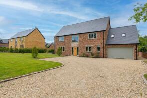 The Laurels, Oldacre Gardens, Newbold On Stour, Newbold-on-stour CV37 8ZG