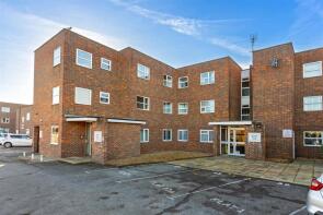 10, Rowan House, Goring Chase, Castle, Worthing BN12 6NR