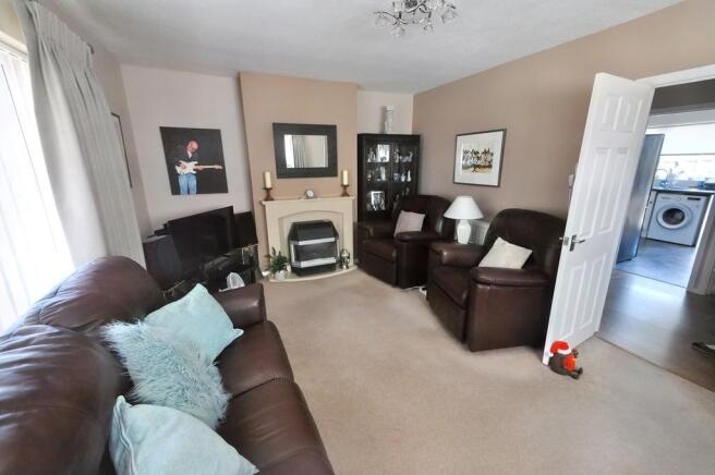 Lounge 1