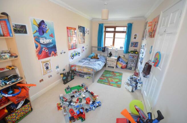 Photo 12