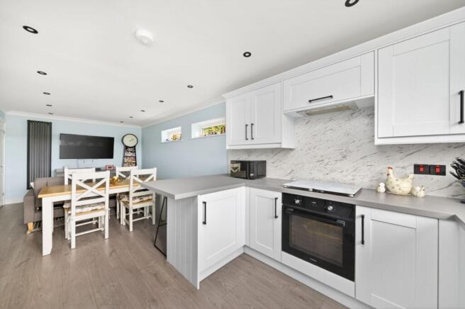 3 bed Detached for sale Image 9