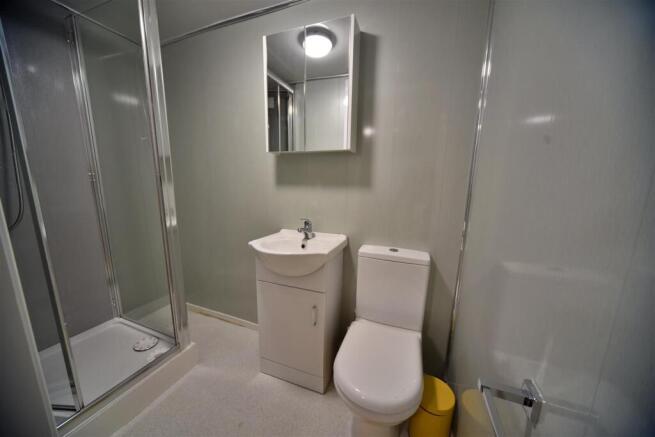 1 bed Apartment to rent Image 7