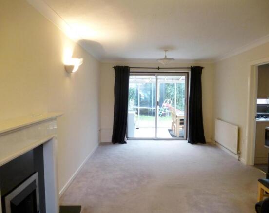 Lounge/dining room