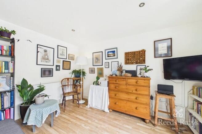 1 bed Apartment for sale Image 5