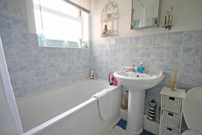 Bathroom.jpg