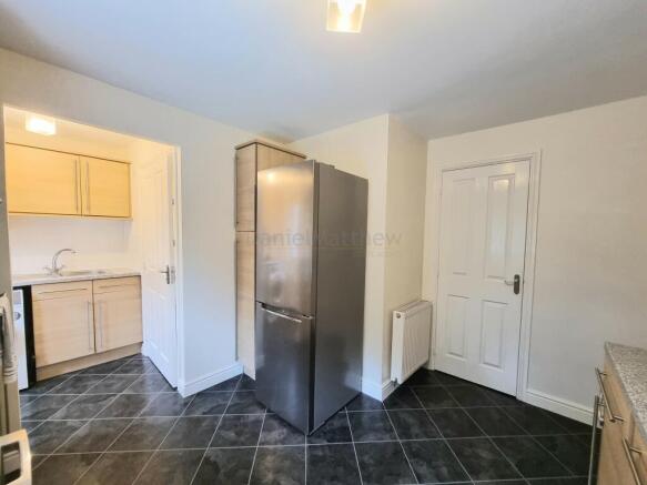 Kitchen/ Breakfast Room