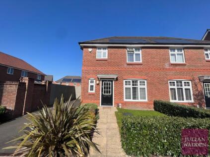 Newhaven Road, Brinnington, Stockport, SK5