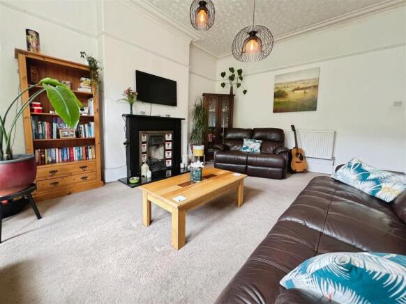 4 bed End of Terrace for sale Image 6