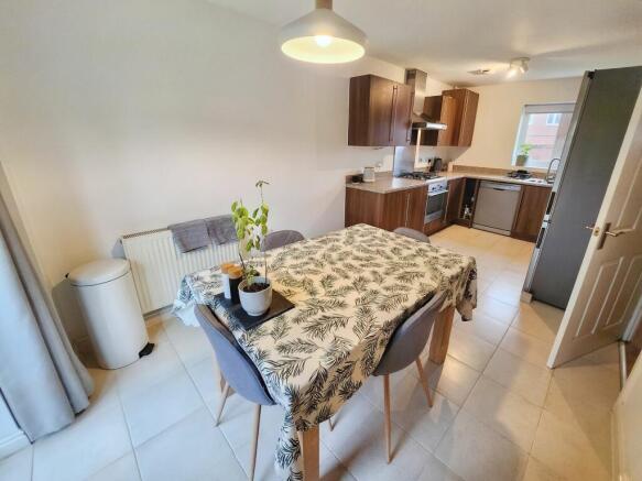 Kitchen / Diner