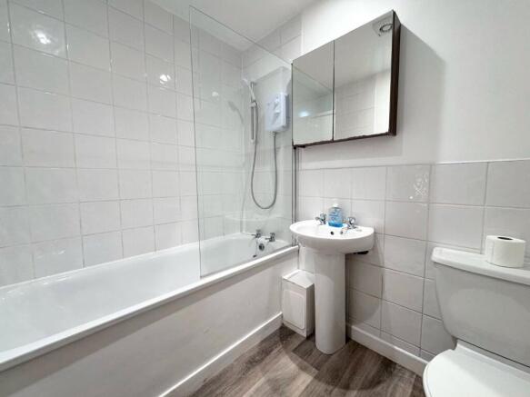 Apartment in Bristol - View 6