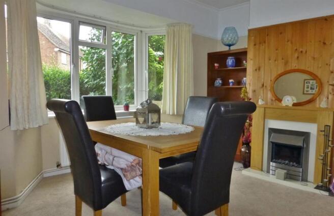Dining Room/Living Room