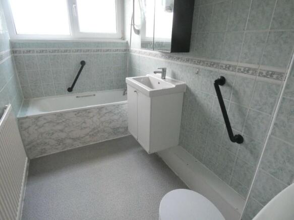 Photo 11