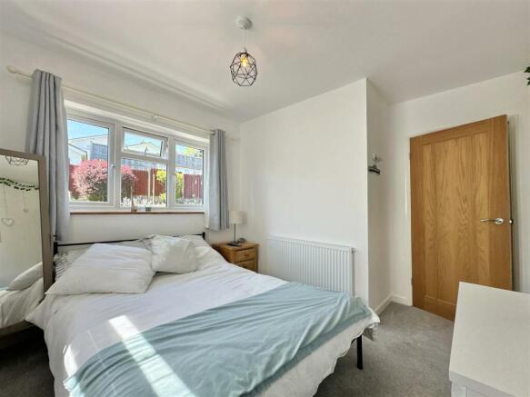 Bedroom 2.jpg