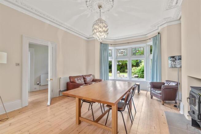 6 bed Semi-Detached for sale Image 12