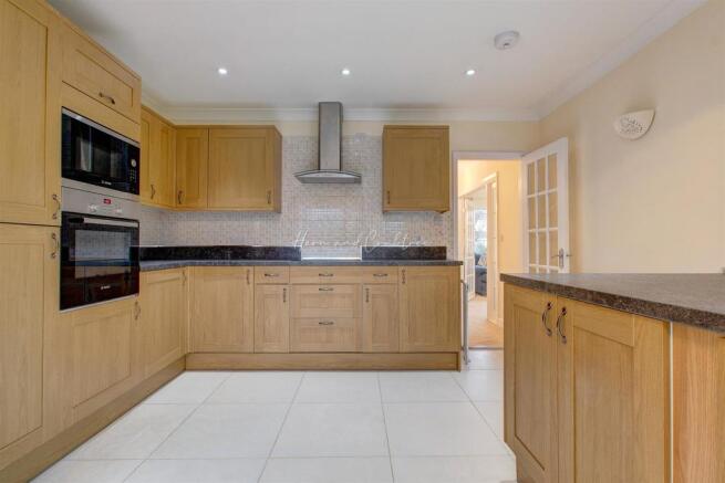 Rowan Way, Lisvane, Cardiff, Hern and Crabtree_ (1